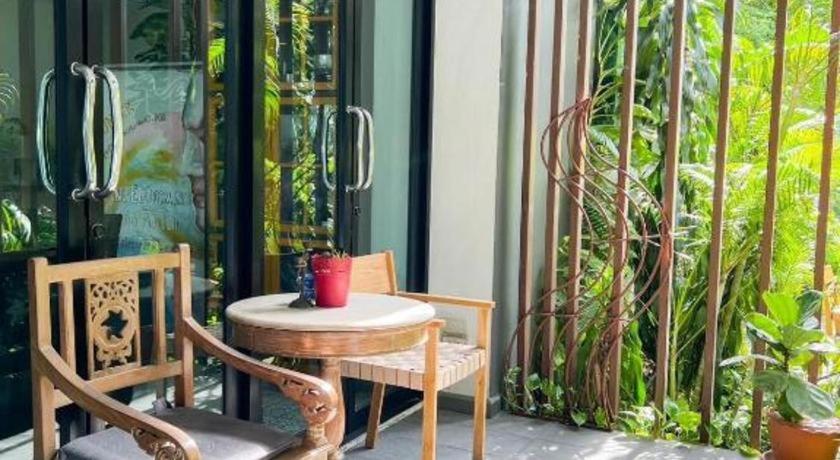 Bb House Mini Suite Hotel Бангкок Экстерьер фото